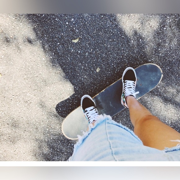 Vans Sk8-Hi Slim sneaker with a tropical floral pattern Hawaii 5.5M 7W - Picture 4 of 9